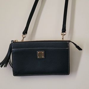 Dooney and Bourke leather crossbody wallet purse